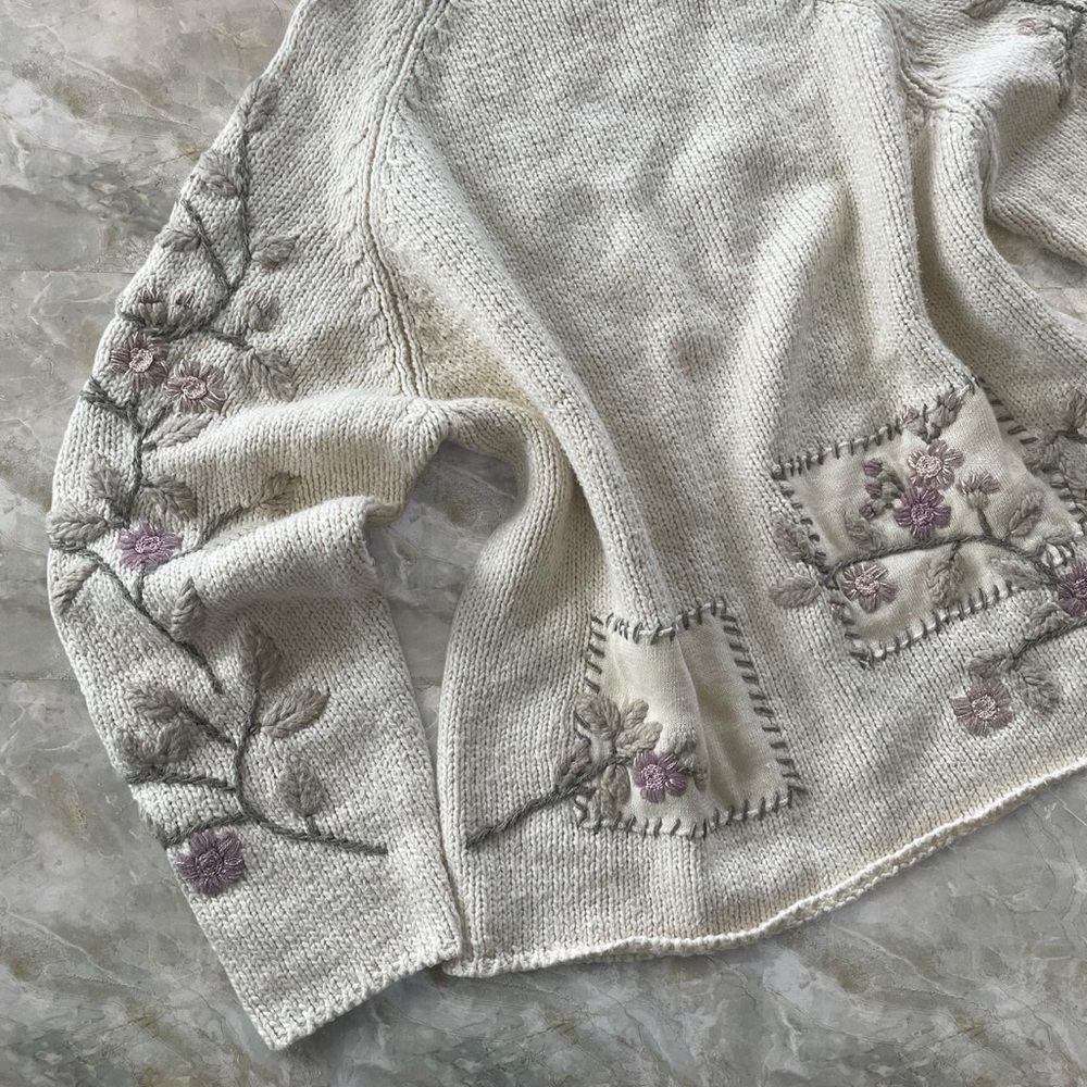 Coldwater Creek Floral Embroidered Patchwork Cream Sweater - Picture 2 of 8